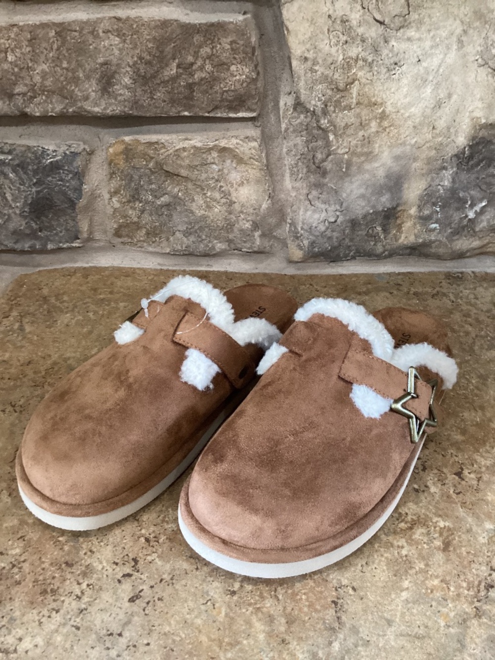 Steve Madden J Shilo Girls Size‎ 3 Cognac Shoes Slippers Kids